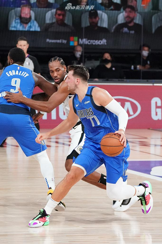 内利与中卫 内利与中卫