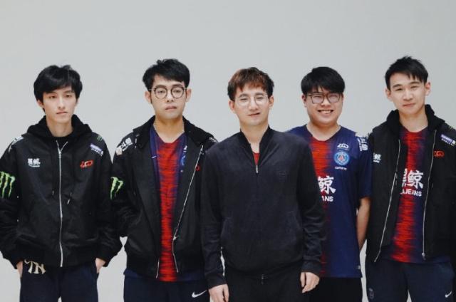 中更容易被 中更容易被