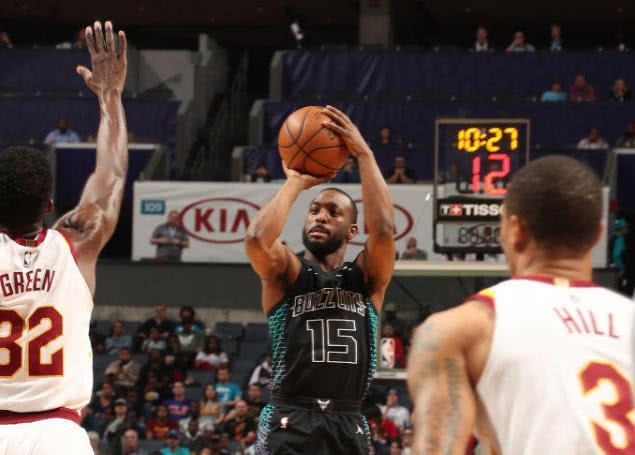 对于阿斯顿 对于阿斯顿